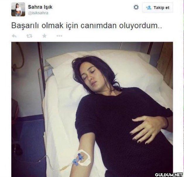 Kütüphanede sayfalara...
