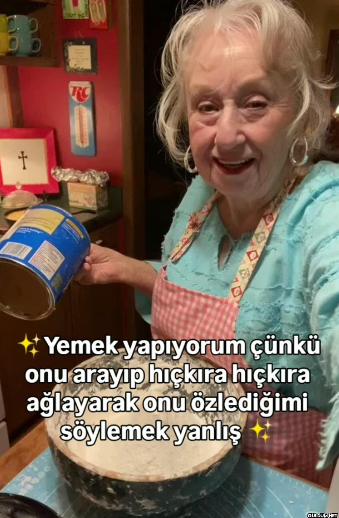 t TC +Yemek yapıyorum...