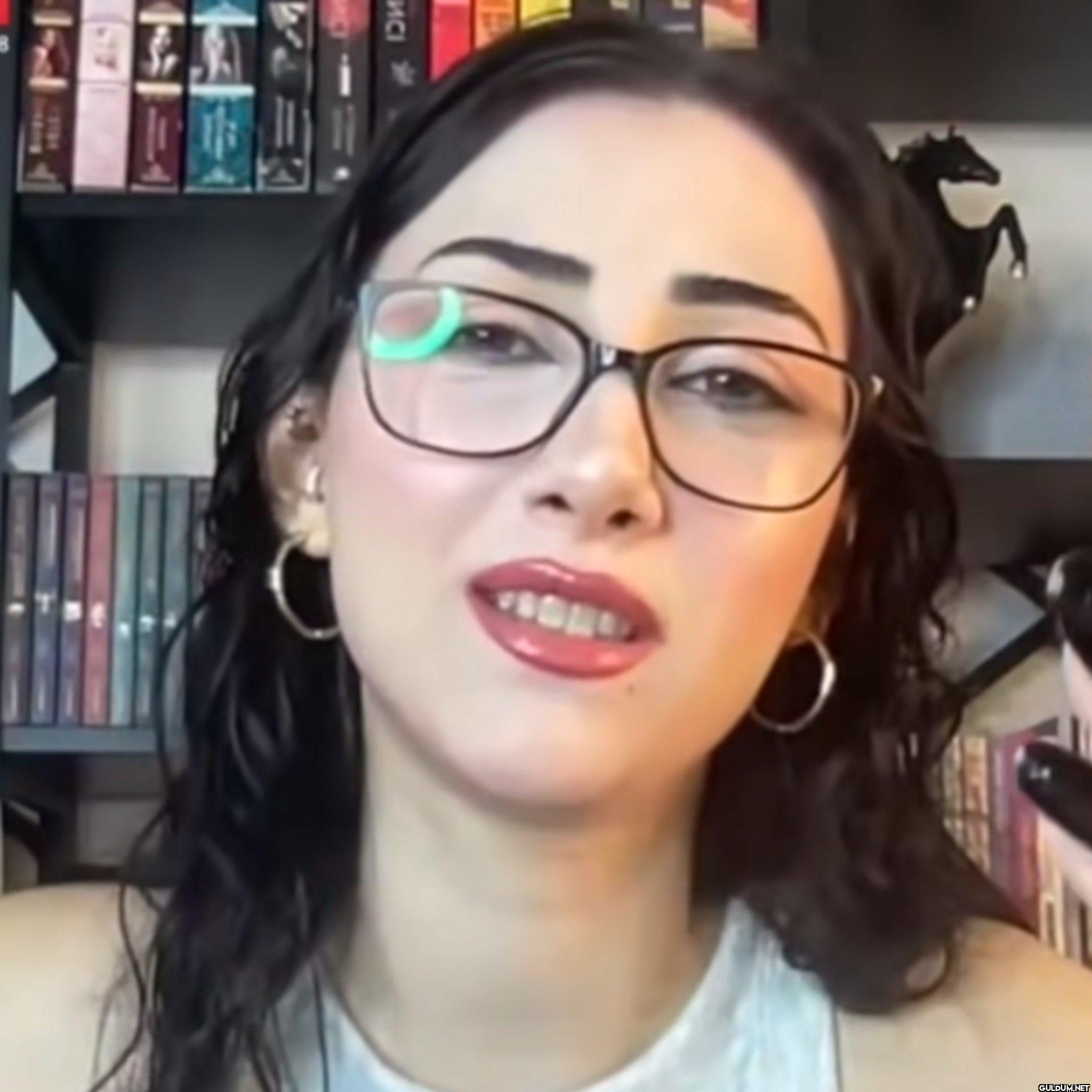 Psikolog Buse Aydın,...
