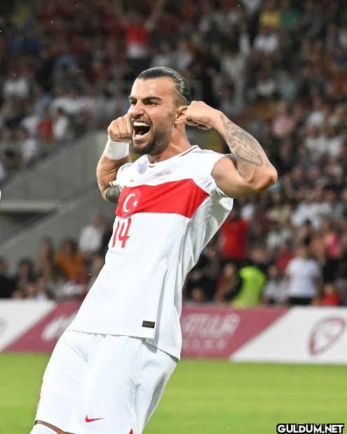 Gooooollllllll!!!! ...