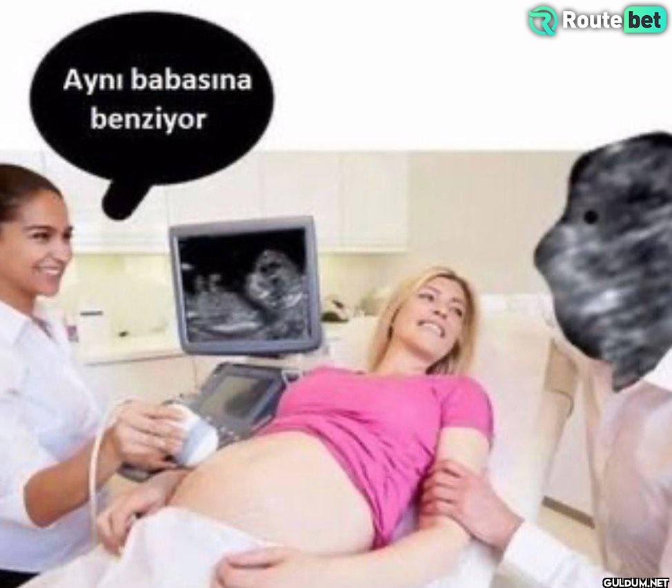 Aynı babasına benziyor...