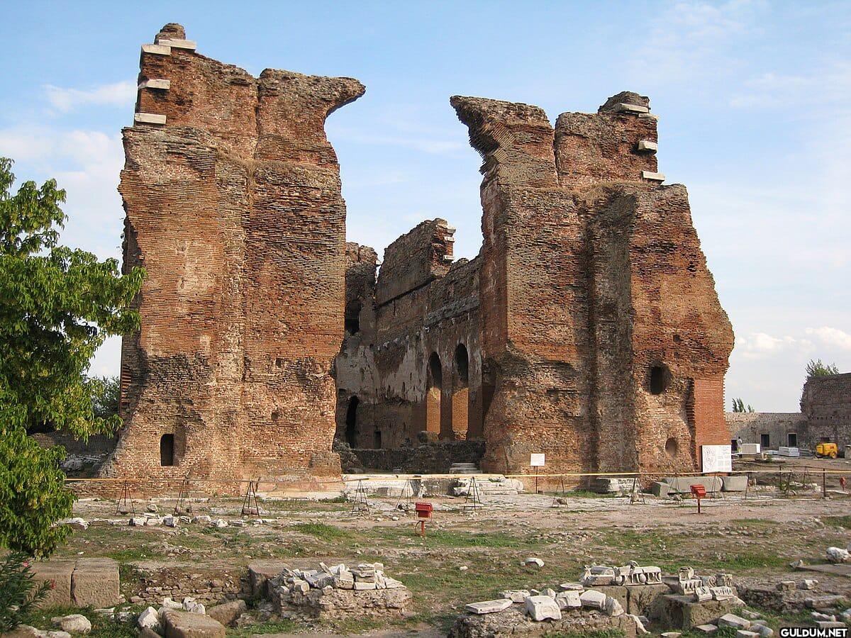3. Bergama’daki 2000...