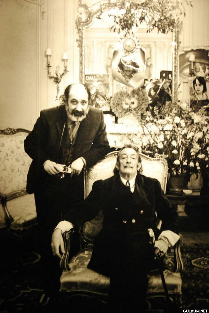📸 Ara Güler ve Salvador...