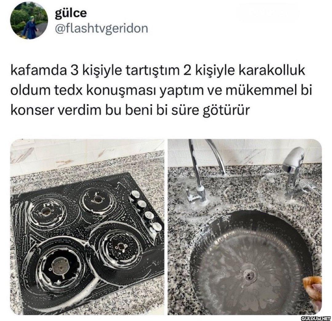 kafamda 3 kişiyle...