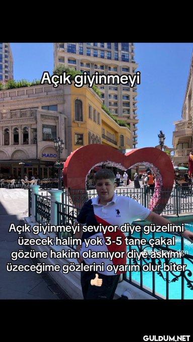 KARAKRALE Açık giyinmeyi...