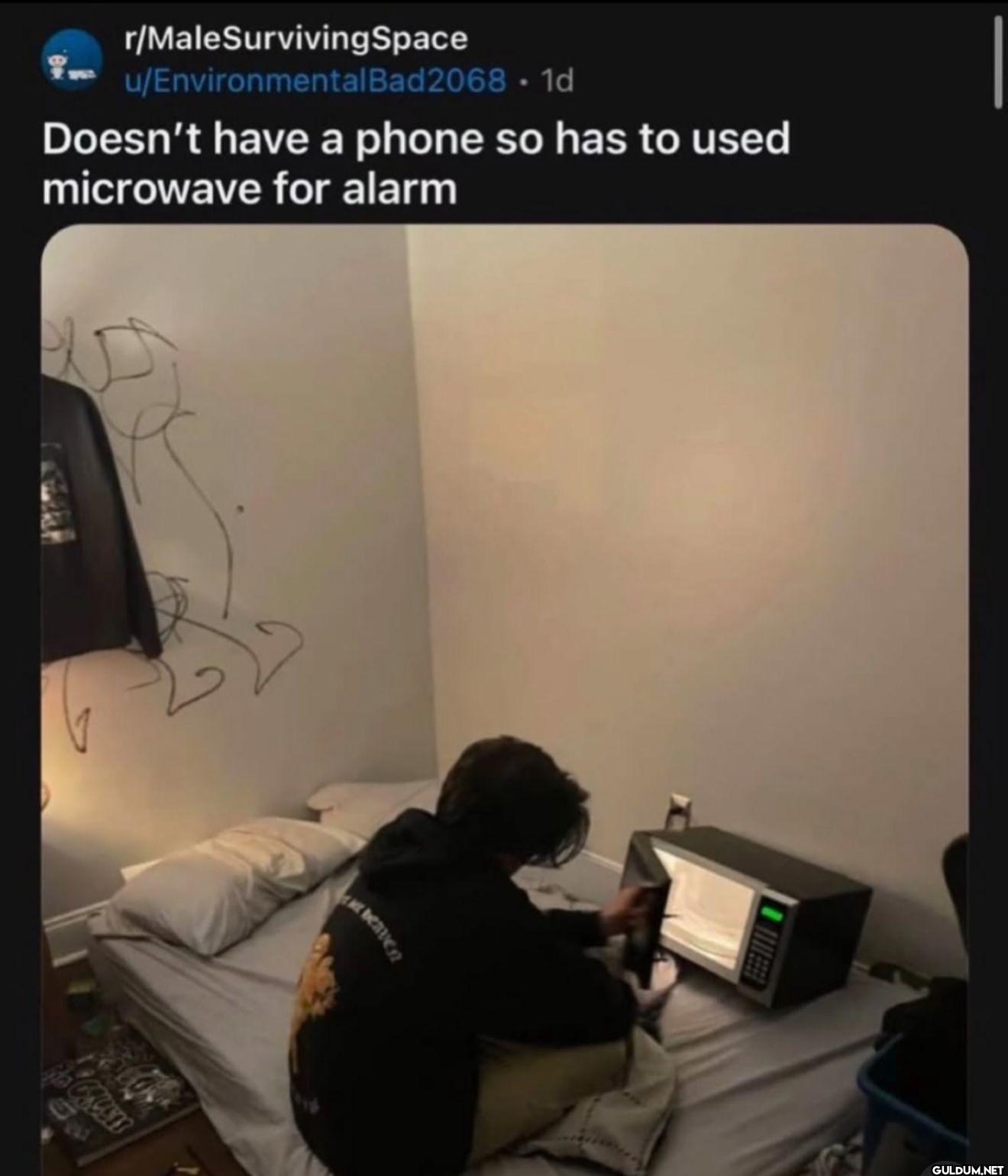 r/MaleSurvivingSpace...